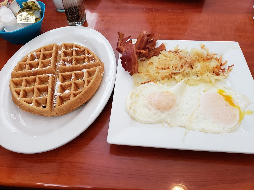 Joe`s American Diner